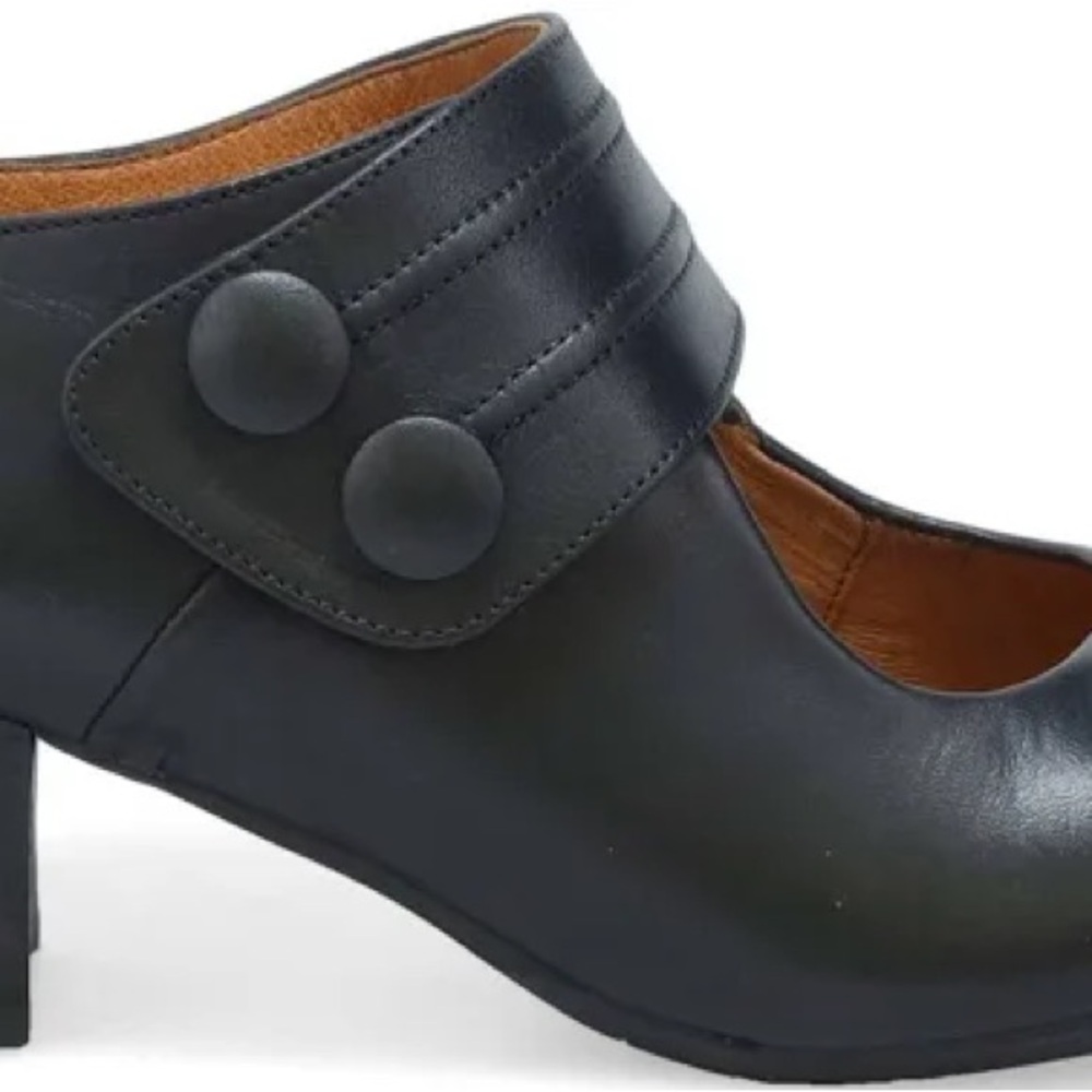 Miz Mooz Black Heels
